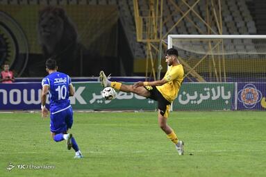 لیگ برتر فوتبال کشور / سپاهان اصفهان ۱ - استقلال تهران ۰