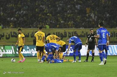 لیگ برتر فوتبال کشور / سپاهان اصفهان ۱ - استقلال تهران ۰