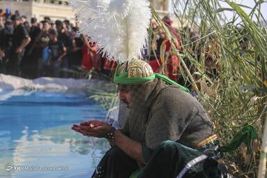 همزمان با روز اربعین حسینی (ع) آیین تعزیه خوانی عصر عاشورا در امام زاده شاه کرم اصفهان