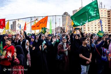 جشن میلاد حضرت محمد (ص) در میدان حضرت ولیعصر (عج) تهران