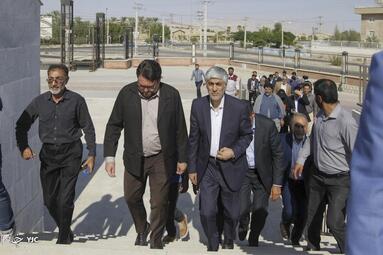 با حضور وزیر ورزش و جوانان و نماینده هیات دولت، مجتمع بزرگ فرهنگی، علمی و ورزشی طوبی (با حضور وزیر ورزش و جوانان و نماینده هیات دولت، مجتمع بزرگ فرهنگی، علمی و ورزشی طوبی (منیری) لارستان افتتاح شدمنیری) لارستان افتتاح شد