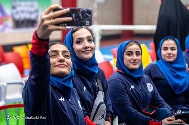 مراسم بدرقه گروه نخست کاروان فرزندان ایران