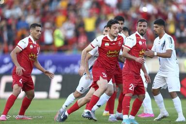 لیگ برتر فوتبال کشور / پرسپولیس ۳ - پیکان ۱