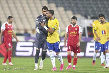 لیگ برتر فوتبال کشور / پرسپولیس ۲ - صنعت نفت ۲