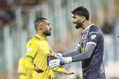 لیگ برتر فوتبال کشور / پرسپولیس ۲ - صنعت نفت ۲