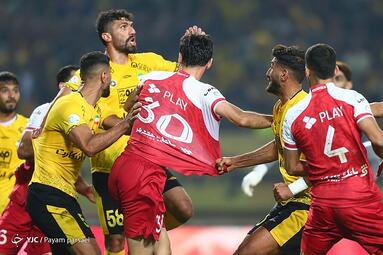 لیگ برتر فوتبال کشور / سپاهان اصفهان ۱ - پرسپولیس تهران ۰