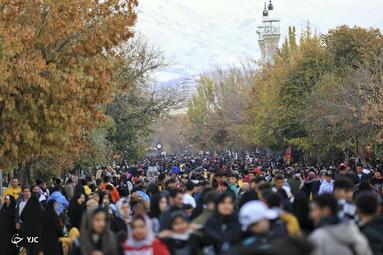 جشن برگ ریزان در همدان