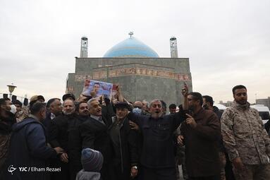 مراسم تشییع پیکر دو شهید مدافع حرم در شهرک اکباتان تهران
