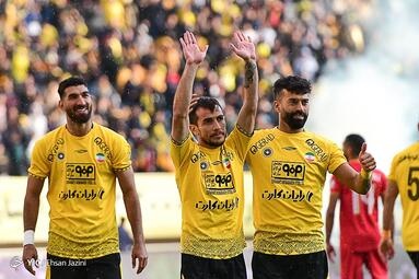 لیگ برتر فوتبال کشور / سپاهان ۳ - فولاد ۱