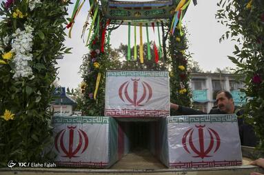 تشییع پیکر شهید مدافع امنیت «حسن بابانیا» همراه با شهدای گمنام در رشت
