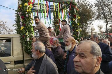 تشییع پیکر شهید مدافع امنیت «حسن بابانیا» همراه با شهدای گمنام در رشت