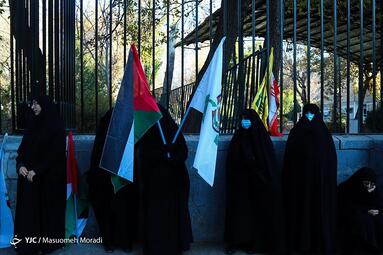 تشییع پیکرهای۱۱۰ شهید گمنام دفاع مقدس در تهران