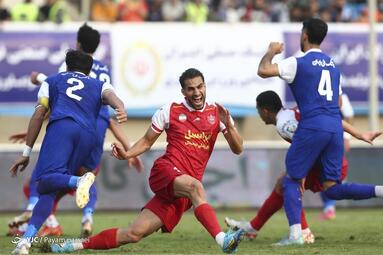 لیگ برتر فوتبال کشور / استقلال خوزستان ۲ - پرسپولیس تهران ۲