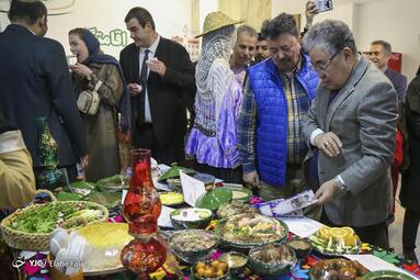 جشنواره خوراک در آستانه روز رشت