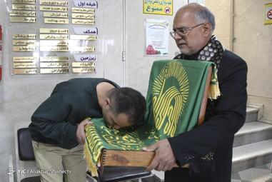 عیادت خدام آستان قدس رضوی از مجروحین حادثه تروریستی کرمان