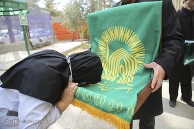 عیادت خدام آستان قدس رضوی از مجروحین حادثه تروریستی کرمان