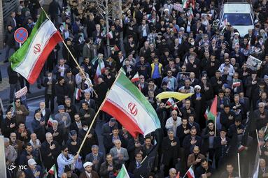 راهپیمایی مردم همدان در محکومیت حادثه تروریستی کرمان