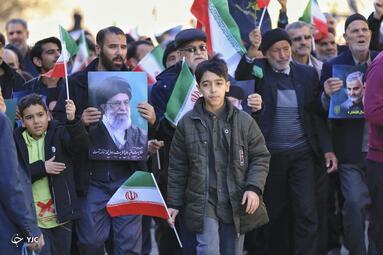 راهپیمایی مردم همدان در محکومیت حادثه تروریستی کرمان