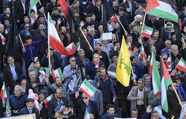 راهپیمایی مردم همدان در محکومیت حادثه تروریستی کرمان
