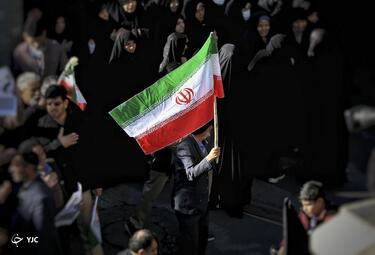 راهپیمایی مردم همدان در محکومیت حادثه تروریستی کرمان