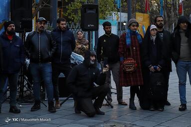 چهارمین روز اجرای نمایش‌های خیابانی تئاتر فجر