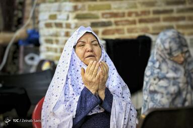 مراسم اعمال ام داوود معتکفین در همدان