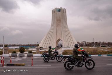 رژه موتور سواران در سالروز ورود امام خمینی (ره) به تهران