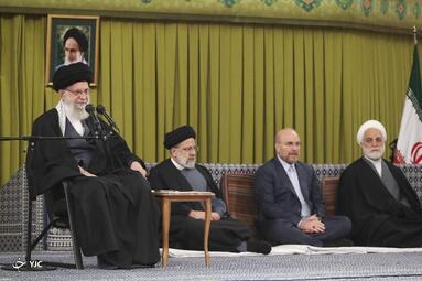 دیدار مسئولان نظام و سفرای کشور‌های اسلامی با رهبر انقلاب
