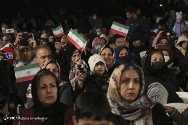 مراسم نور افشانی و جشن پیروزی انقلاب اسلامی در اصفهان