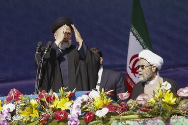 سخنرانی آیت الله «سید ابراهیم رئیسی» در راهپیمایی چهل و پنجمین سالروز پیروزی انقلاب اسلامی