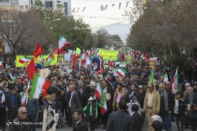 راهپیمایی چهل و پنجمین سالروز پیروزی انقلاب اسلامی در کرمان