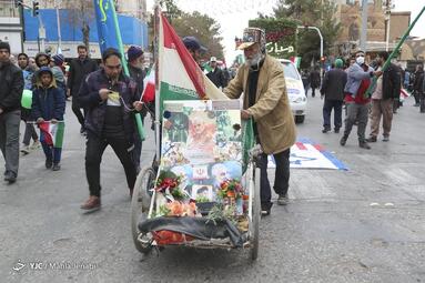 راهپیمایی چهل و پنجمین سالروز پیروزی انقلاب اسلامی در کرمان