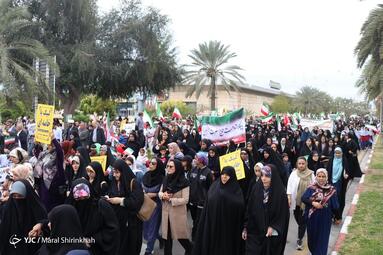 راهپیمایی چهل و پنجمین سالروز پیروزی انقلاب اسلامی در کیش
