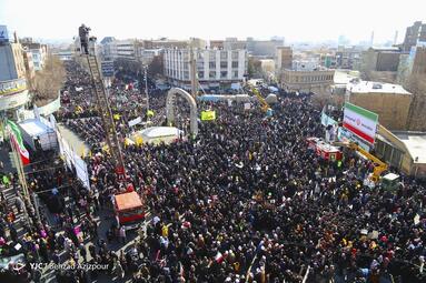 راهپیمایی چهل و پنجمین سالروز پیروزی انقلاب اسلامی در تبریز