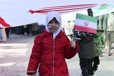 راهپیمایی چهل و پنجمین سالروز پیروزی انقلاب اسلامی در زنجان