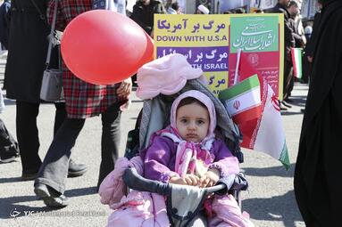 راهپیمایی چهل و پنجمین سالروز پیروزی انقلاب اسلامی در زنجان