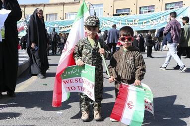 راهپیمایی چهل و پنجمین سالروز پیروزی انقلاب اسلامی در زنجان