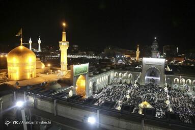 آیین نقاره‌زنی حرم رضوی به مناسبت شب میلاد امام سجاد (ع)
