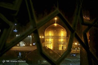 آیین نقاره‌زنی حرم رضوی به مناسبت شب میلاد امام سجاد (ع)