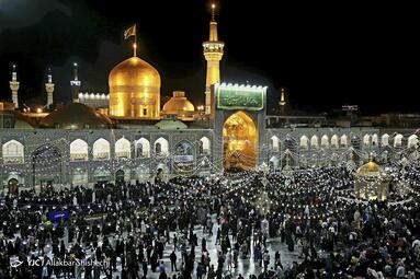 آیین نقاره‌زنی حرم رضوی به مناسبت شب میلاد امام سجاد (ع)