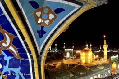آیین نقاره‌زنی حرم رضوی به مناسبت شب میلاد امام سجاد (ع)