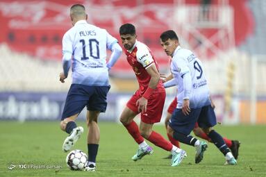 لیگ برتر فوتبال / پرسپولیس ۲ - تراکتور ۰