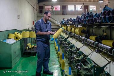 صنایع نساجی هلال ایران یکی از اصلی‌ترین تولیدات، چادرهای سبک است که در ابعاد مختلف برای درمان و اسکان اضطراری تولید می‌شود