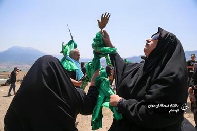 مراسم عزاداری روز عاشورای حسینی در روستای گنجه رودبار گیلان