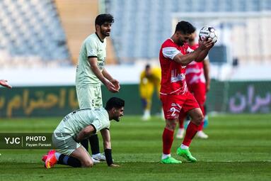 لیگ برتر فوتبال / پرسپولیس - تراکتور