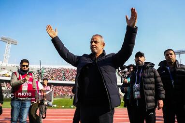 لیگ برتر فوتبال / پرسپولیس - تراکتور