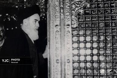 عکس حضرت امام خمینی (ره) در شهر نجف اشرف