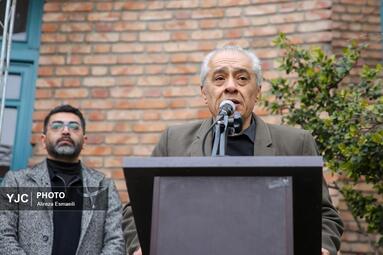 تشییع پیکر منوچهر والی زاده