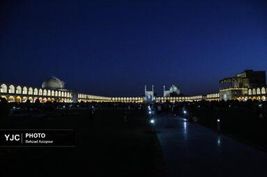  میدان امام اصفهان