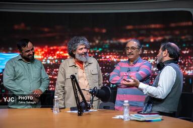 بازدید معاون سیما از پشت صحنه برنامه «قندپهلو»